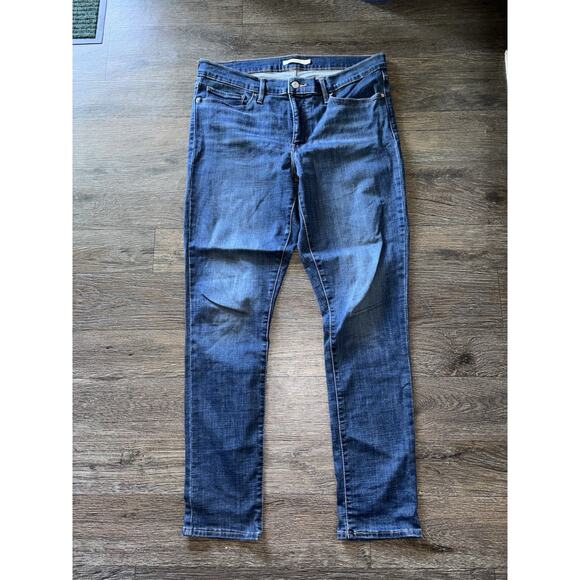 Levi Strauss Size 33 Women's 311 Shaping Skinny Jeans Excellent Condition - Picture 1 of 9